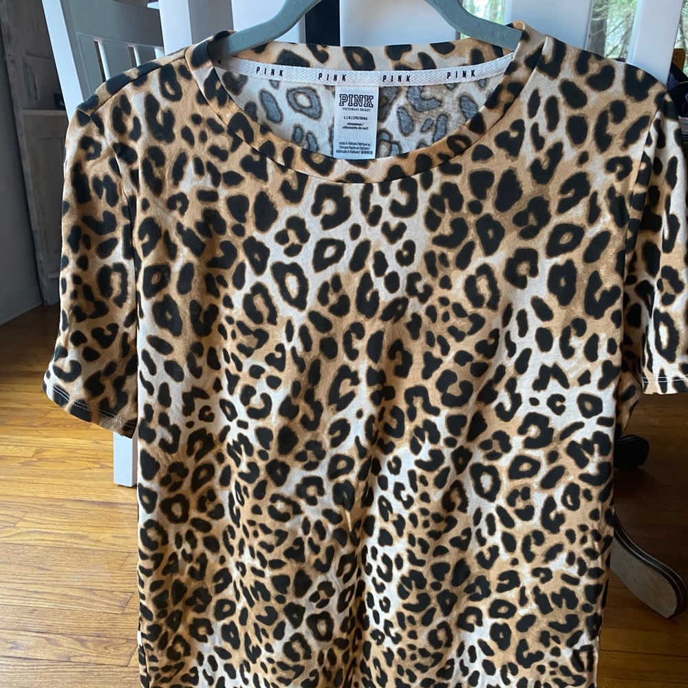 Victoria secrets pink leopard tshirt